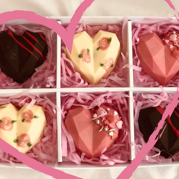 Heart cakesicles 600x600