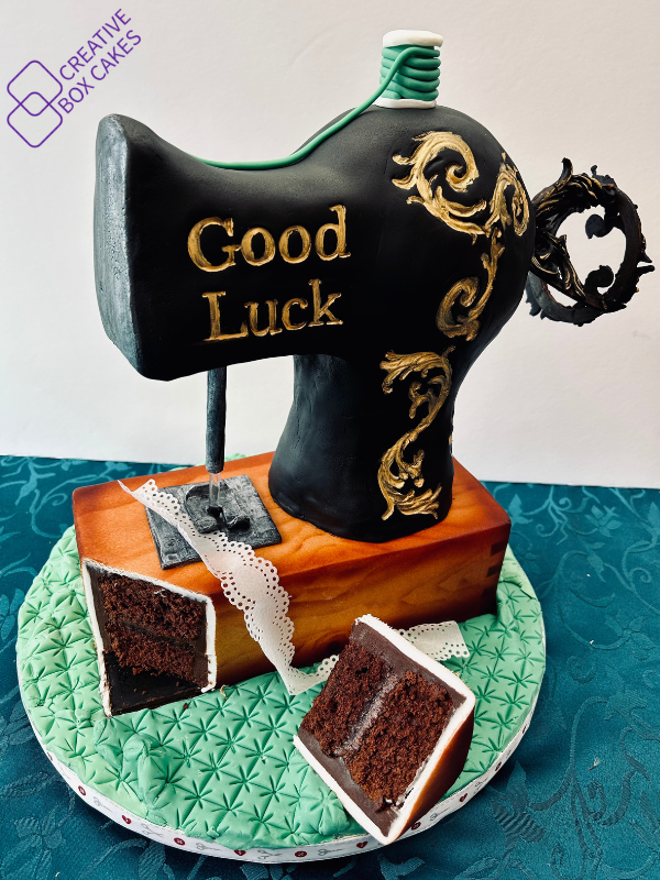 Sewing machine cake